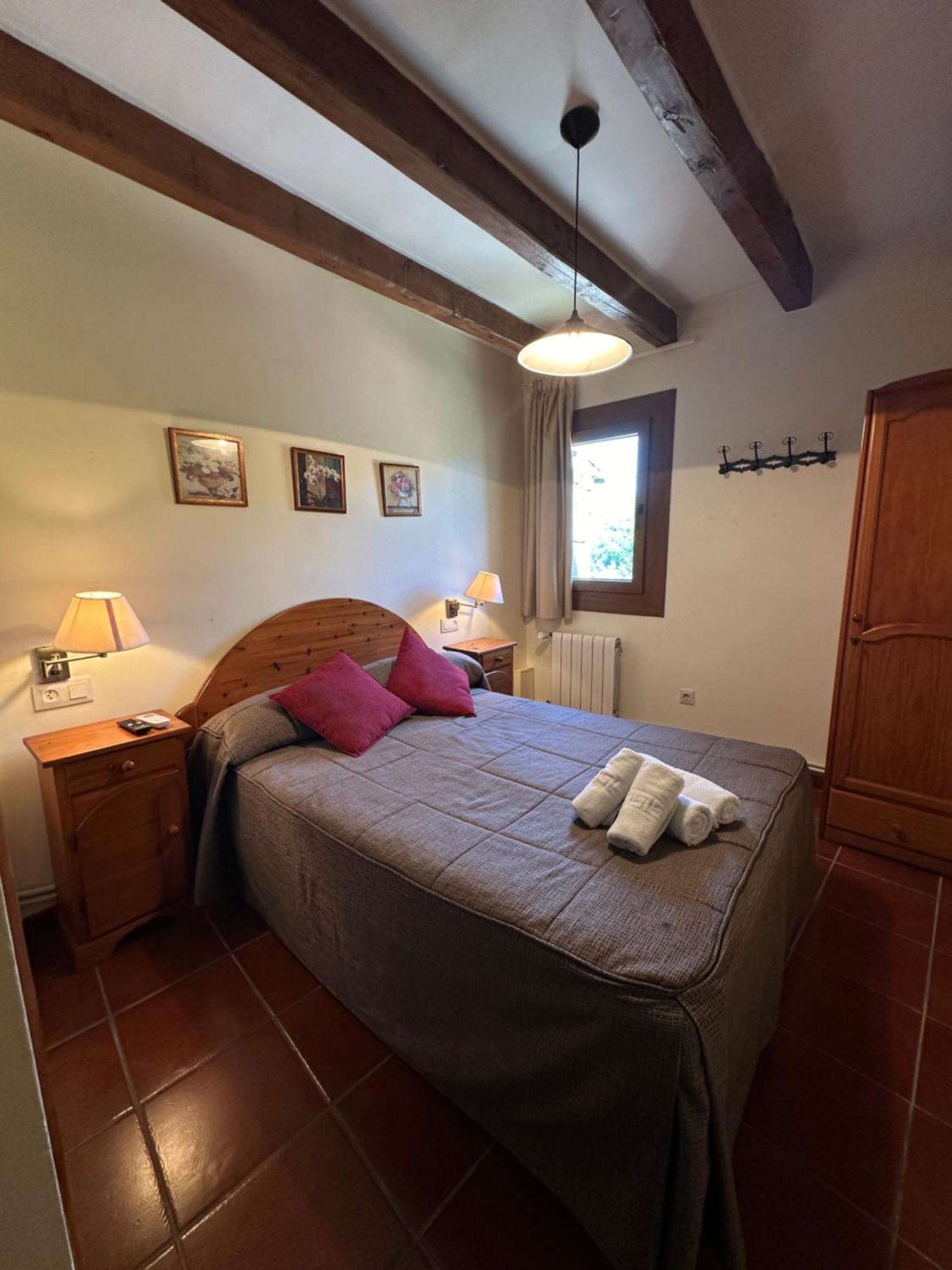 Hostal Centre Del Montsec Llimiana المظهر الخارجي الصورة