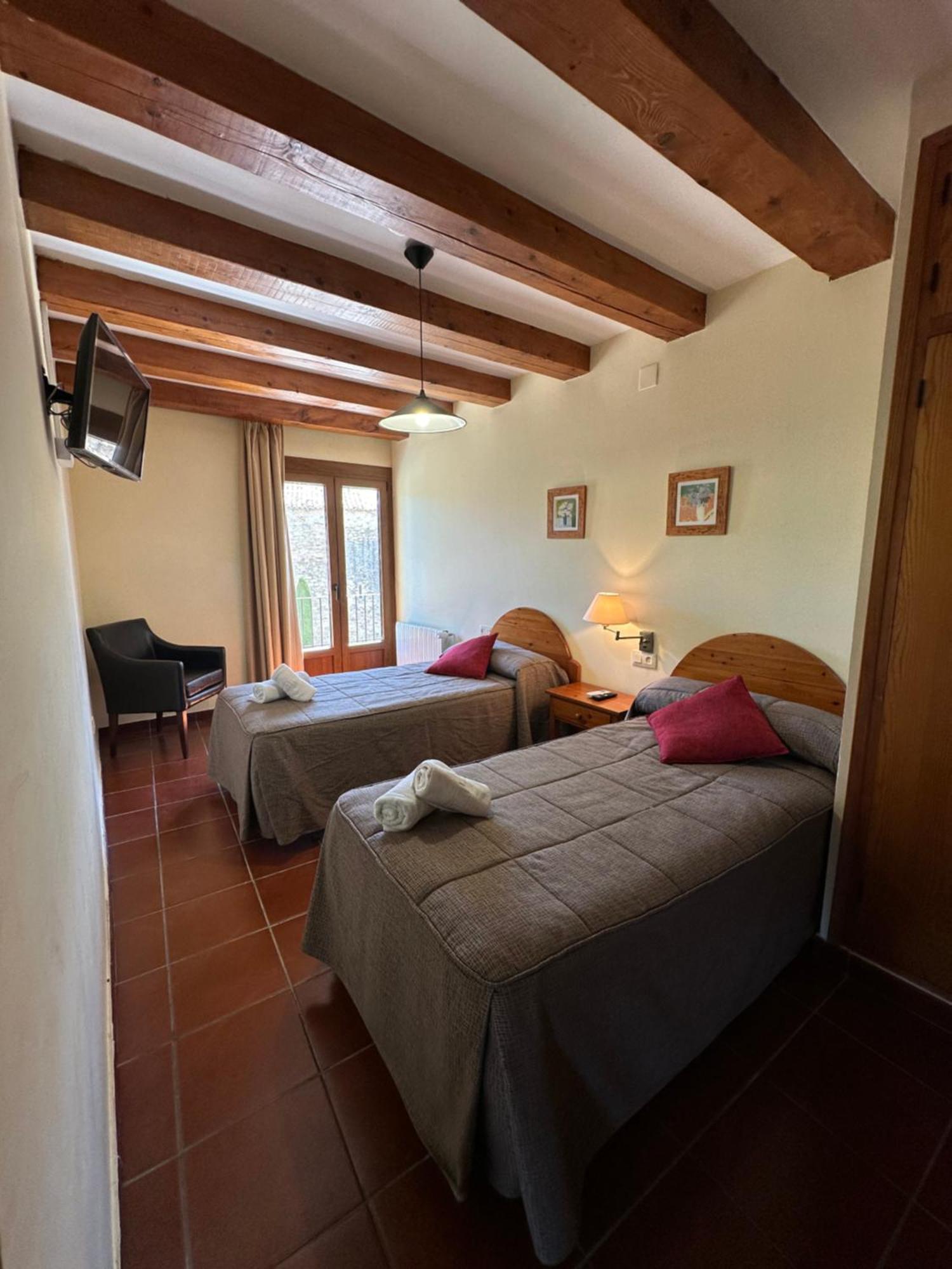 Hostal Centre Del Montsec Llimiana المظهر الخارجي الصورة